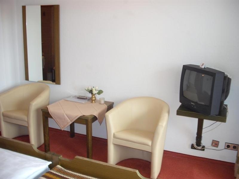 Alte Kelter Hotel Fellbach Quarto foto